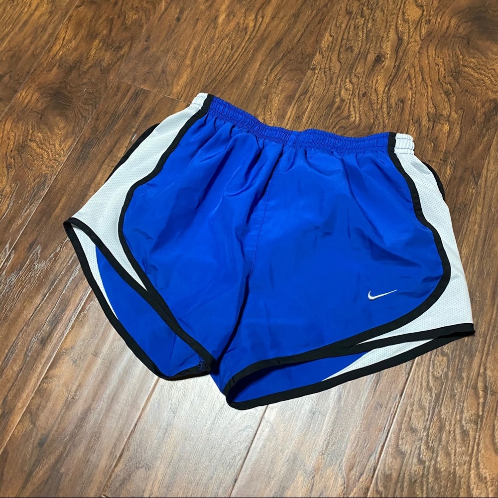 ❌SOLD❌Nike athletic shorts
